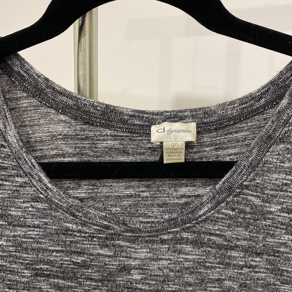 Dynamite Size Large T shirt dress - Picture 2 of 3